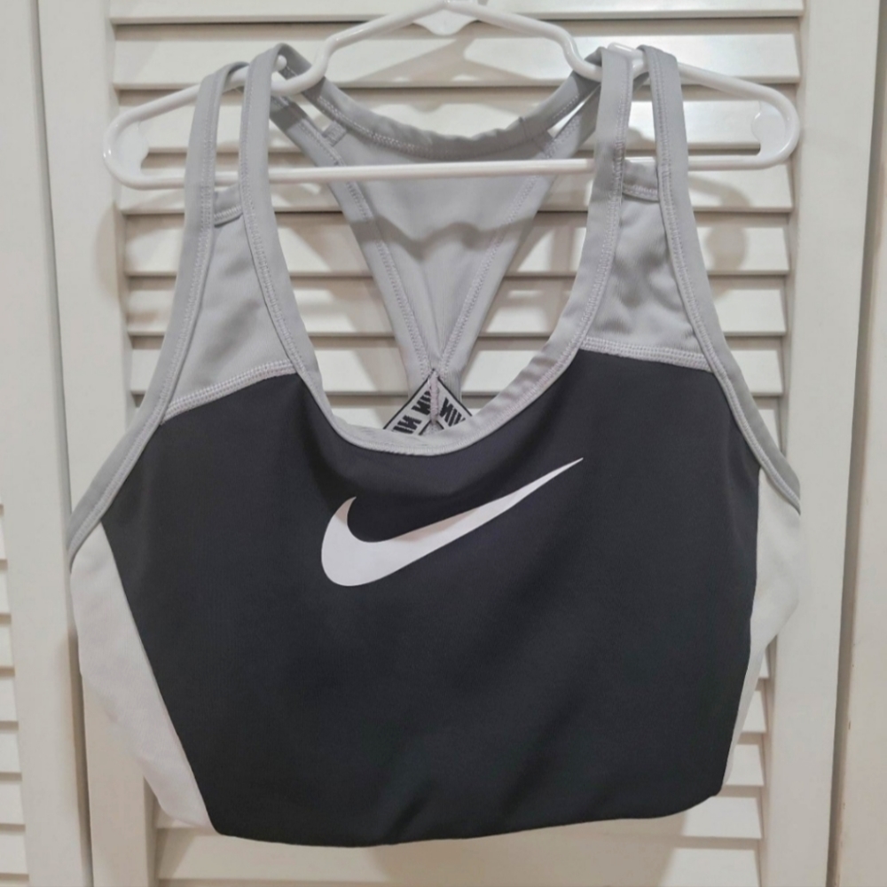 Nike Sports Bra L
